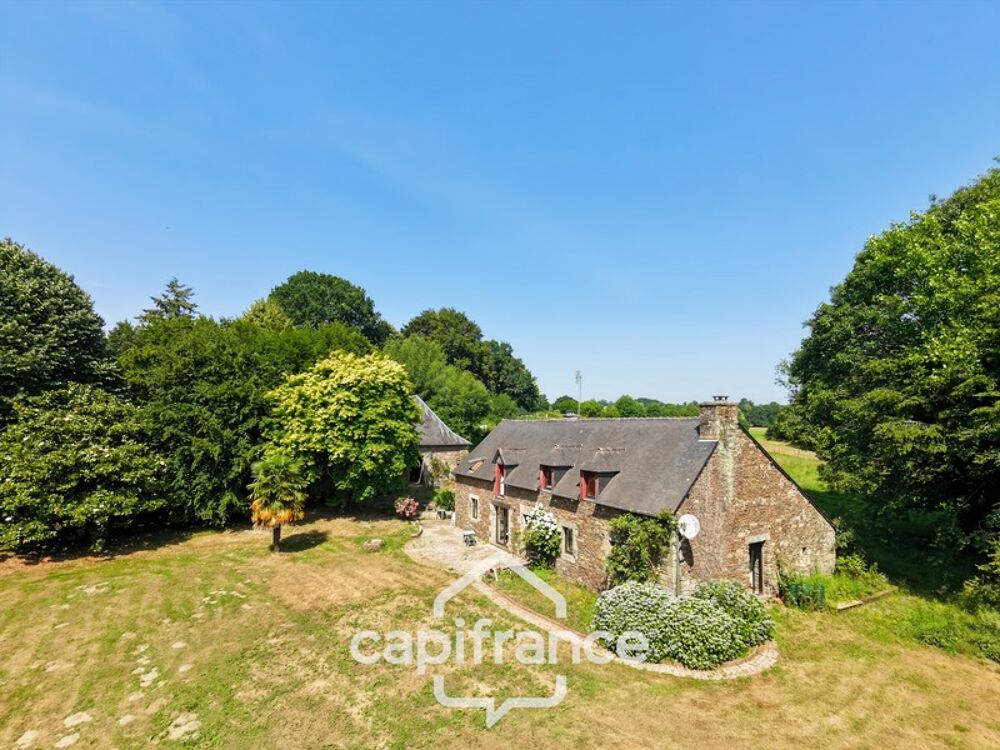 PROPRIÉTÉ DE CARACTÈRE SUR PLUS DE 9 HECTARES  MAISON EN PIERRE DE 235 M², APPARTEMENT INDÉPENDANT, DÉPENDANCE EN PIERRE, PRAIR