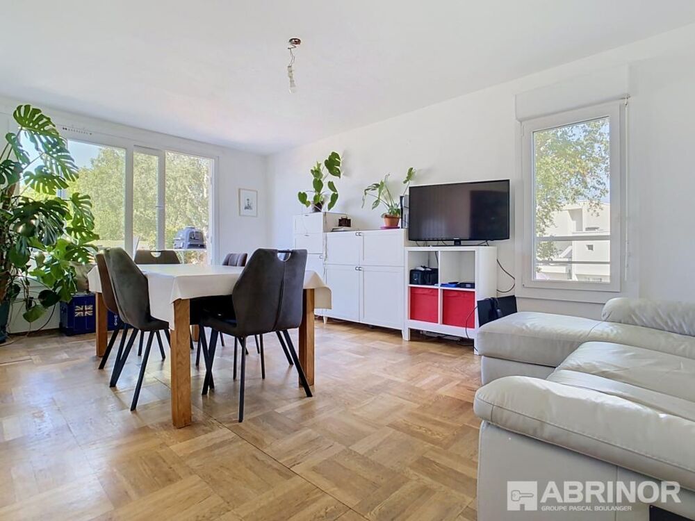 APPARTEMENT DUPLEX T4 AU DERNIER ETAGE TERRASSE GARAGE