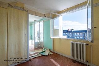  Immeuble à vendre 15 + pièces 609 m²