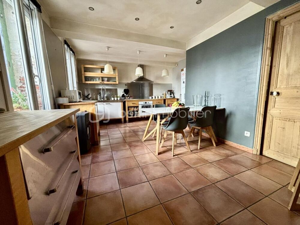 Maison de village lumineuse  95 m²  Baho  145 000 €