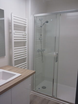  Appartement à louer 2 pièces 46 m²