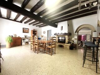  Maison  vendre 7 pices 218 m