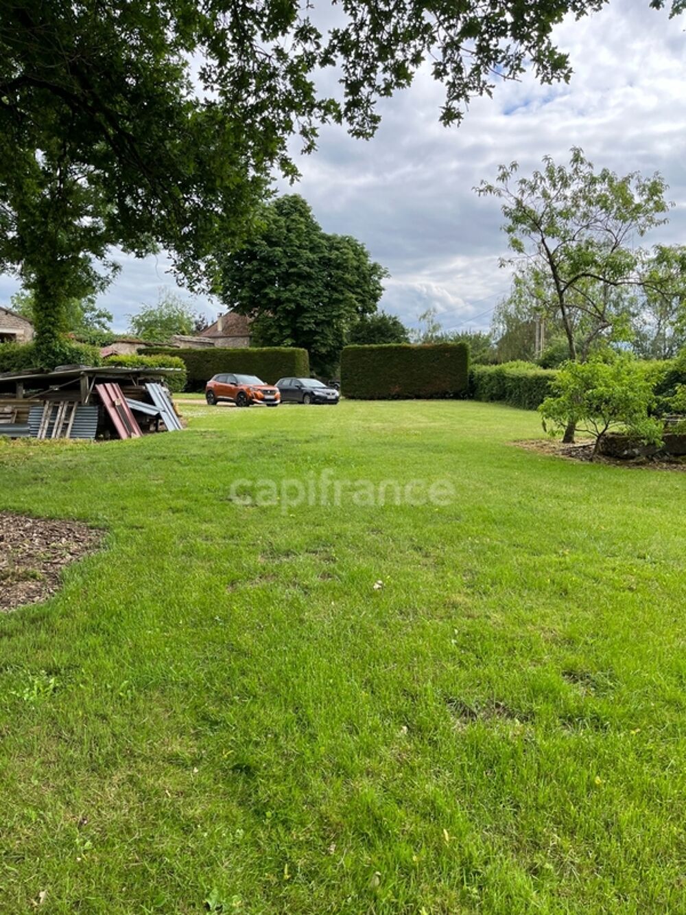 Vente Terrain Terrain constructible 1 975 m² avec grange – 5 min de Semur-en-Auxois Montigny sur armancon