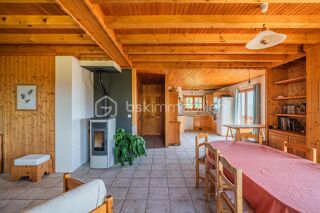  Chalet à vendre 7 pièces 150 m²