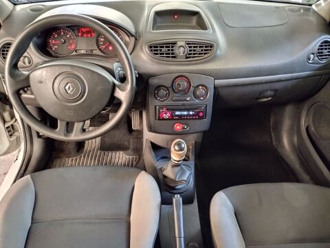 Clio III 1.5 DCI 70 AUTHENTIQUE 2009 occasion 06640 Saint-Jeannet