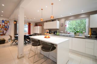  Maison à vendre 8 pièces 172 m²