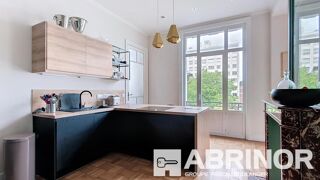  Appartement  vendre 4 pices 168 m