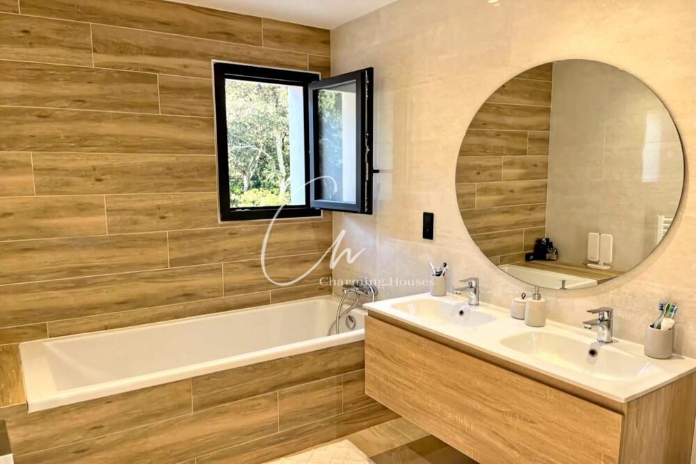 � vendre  Maison Nimes (30900)