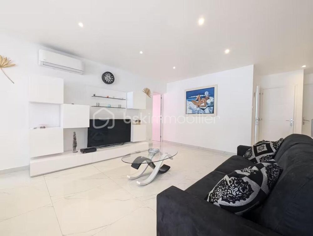 � vendre  Maison Vallauris (06220)