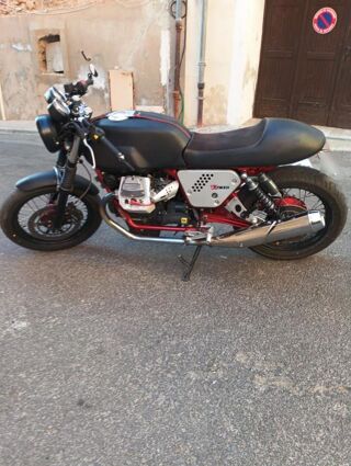 MOTO GUZZI 2011 occasion 83920 La Motte