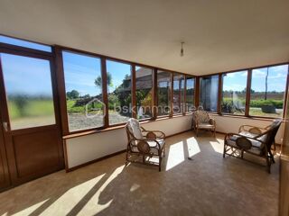  Maison  vendre 6 pices 220 m