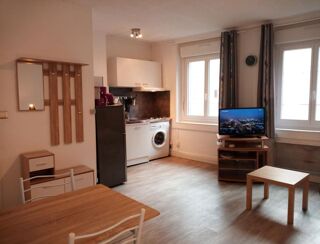  Appartement à louer 2 pièces 40 m²