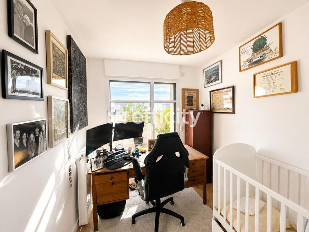 à vendre  Appartement Levallois-Perret (92300)