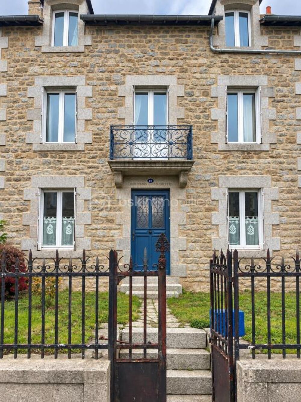 Vente Maison Maison de caractère en pierre – 148 m² – 7 chambres – Pleurtuit centre Pleurtuit