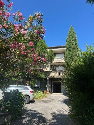  Maison � vendre 8 pi�ces 188 m�