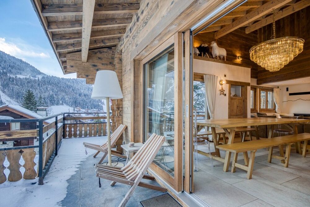 Chalet de luxe rénové  Accès direct aux pistes de ski à LA CLUSAZ (74)