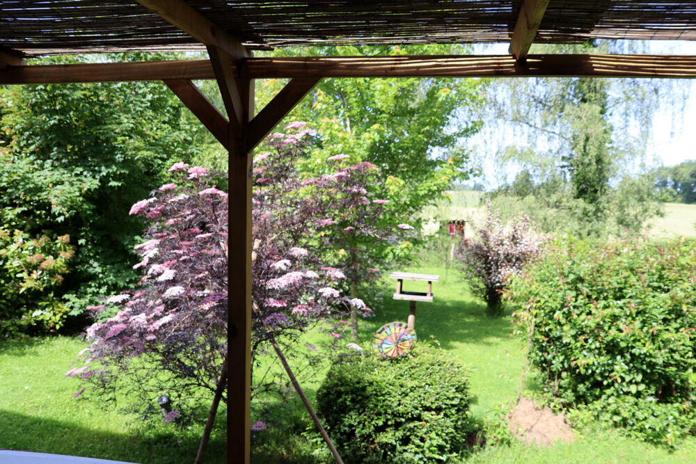 Vente Ferme Environnement particulièrement calme avec une magnifique vue dégagée à CURCIAT DONGALON – 181 m² habitables sur 6970 m² de terra Curciat dongalon
