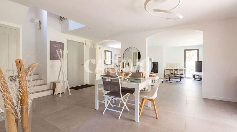 Vente Propriété/Château Vente Maison 6 pièces de 205m² - 13100 Aix-en-Provence Aix en provence