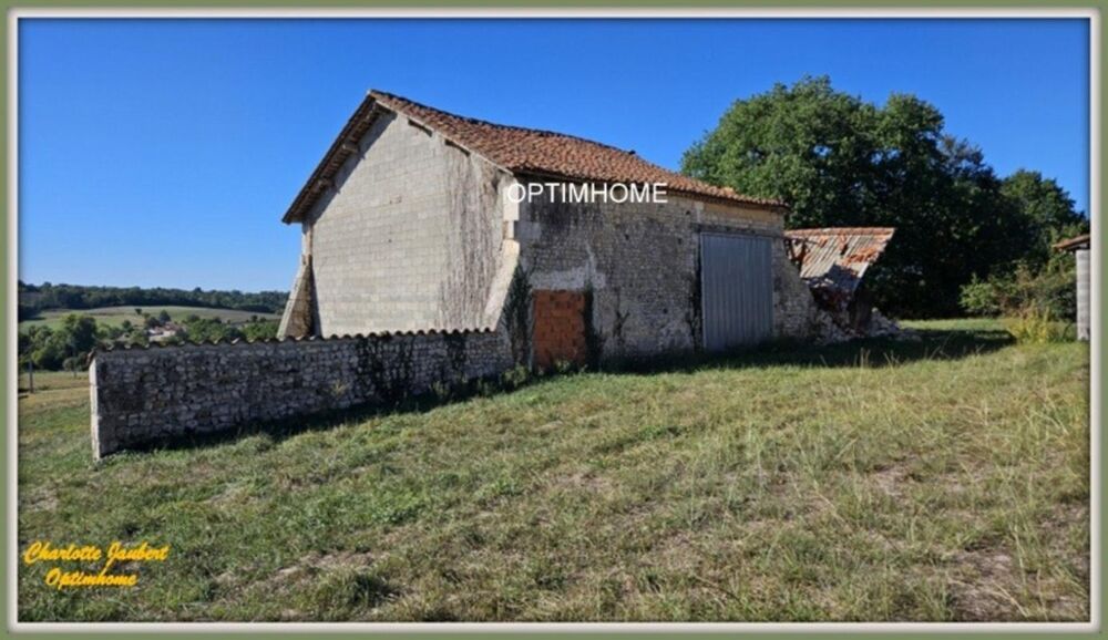 Vente Ferme Maison à vendre 3 pièces Proche de MONTMOREAU SAINT CYBARD (16) Montmoreau saint cybard