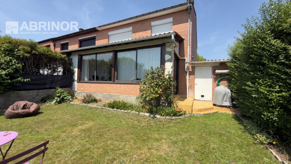 Maison 4 pièces 104 m² · à Lomme · 104 m² · 351 000 €