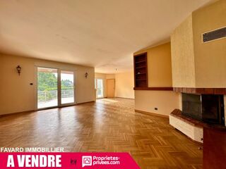  Maison  vendre 9 pices 238 m
