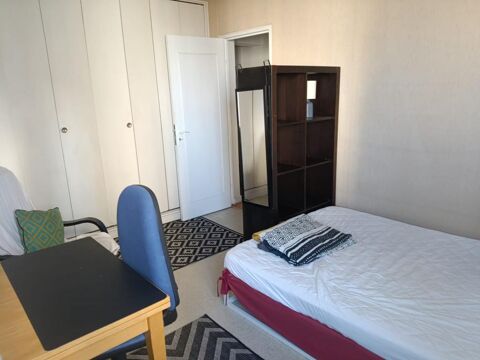   Chambre de 12m2 � louer sur Paris 19 Appartement - 1 pi�ce(s) - 12 m�