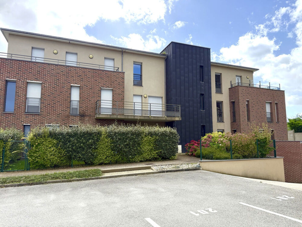 À vendre  Appartement T3 lumineux avec terrasse à Luneray, proche centre-bourg