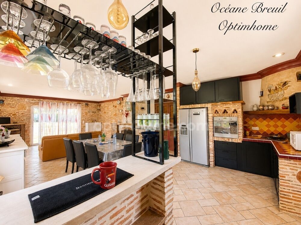 Maison de caractère 5 pièces avec piscine à DOUZAINS (47330)