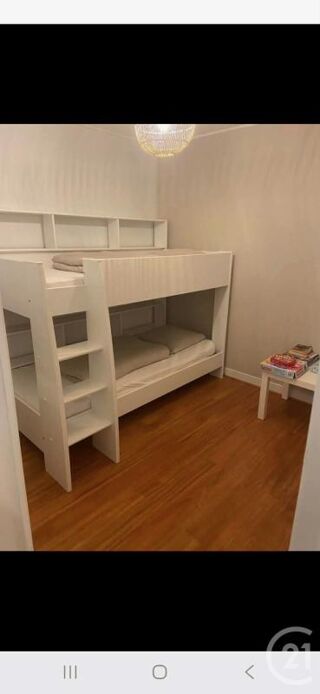  Appartement à louer 3 pièces 48 m²
