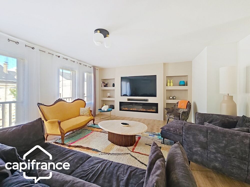 Vente Appartement THOUARS Place Lavault- Appartement de 200 m2 -climatisation réversible- 5 chambres -Ascenseur privatif Thouars