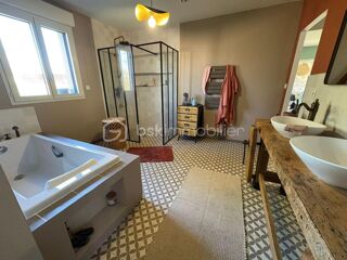  Propri�t�/ch�teau � vendre 5 pi�ces 94 m�