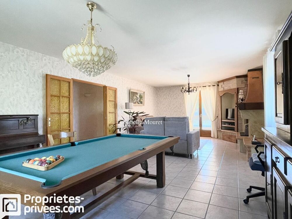 Maison Lapeyrouse Fossat 5 pièce(s) 174 m2