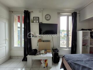  Immeuble à vendre 11 pièces 270 m²