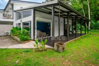  Immeuble � vendre 11 pi�ces 285 m�