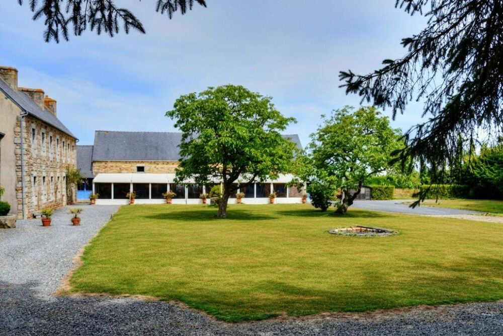 à vendre  Propriété/château Penvénan (22710)