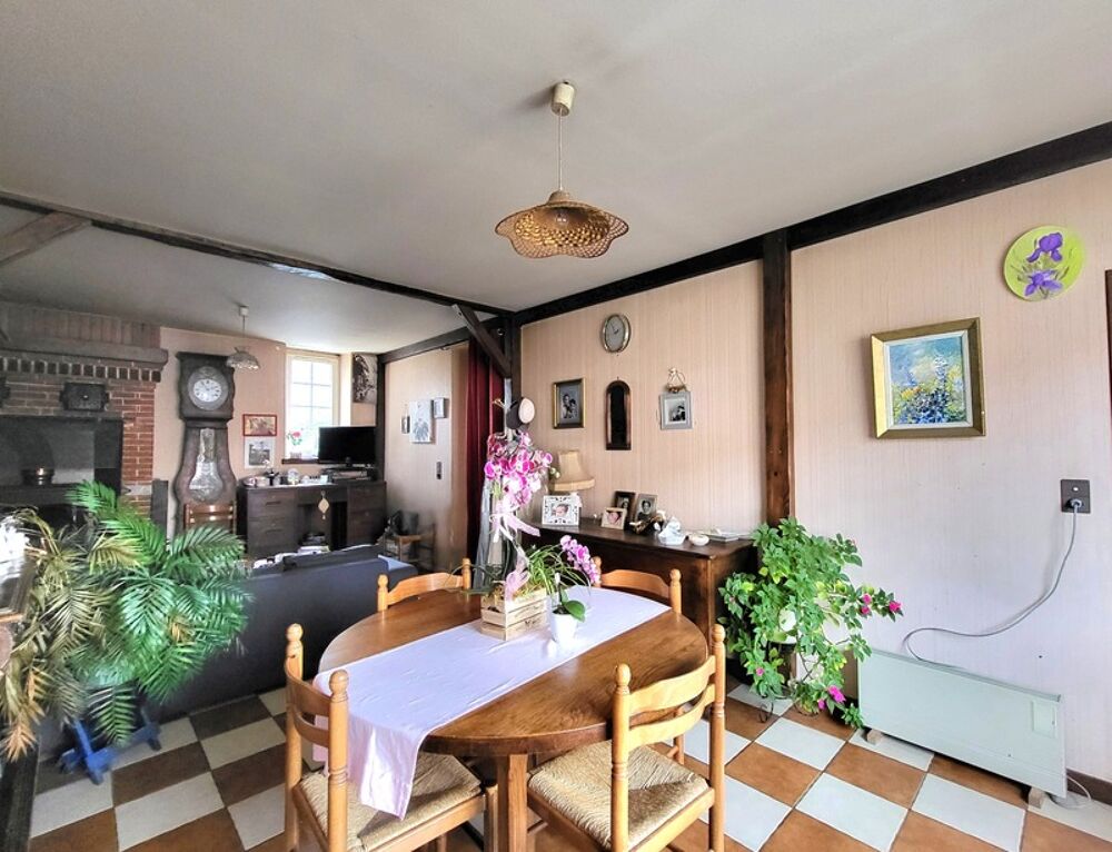 Vente Maison Maison plain-pied 110m�  - 3 chambres - Terrain - Garage - Maisonnette 42m� - 98 500 � Chateau sur allier