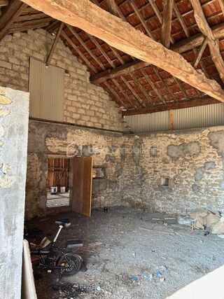  Remise / Grange � vendre 1 pi�ce 83 m� Motz