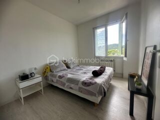  Immeuble à vendre 11 pièces 244 m²