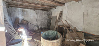  Remise / Grange � vendre 5 pi�ces 100 m� Betton bettonet