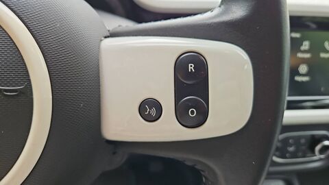 Twingo E-Tech 81 22 kWh Equilibre 2022 occasion 97419 La Possession