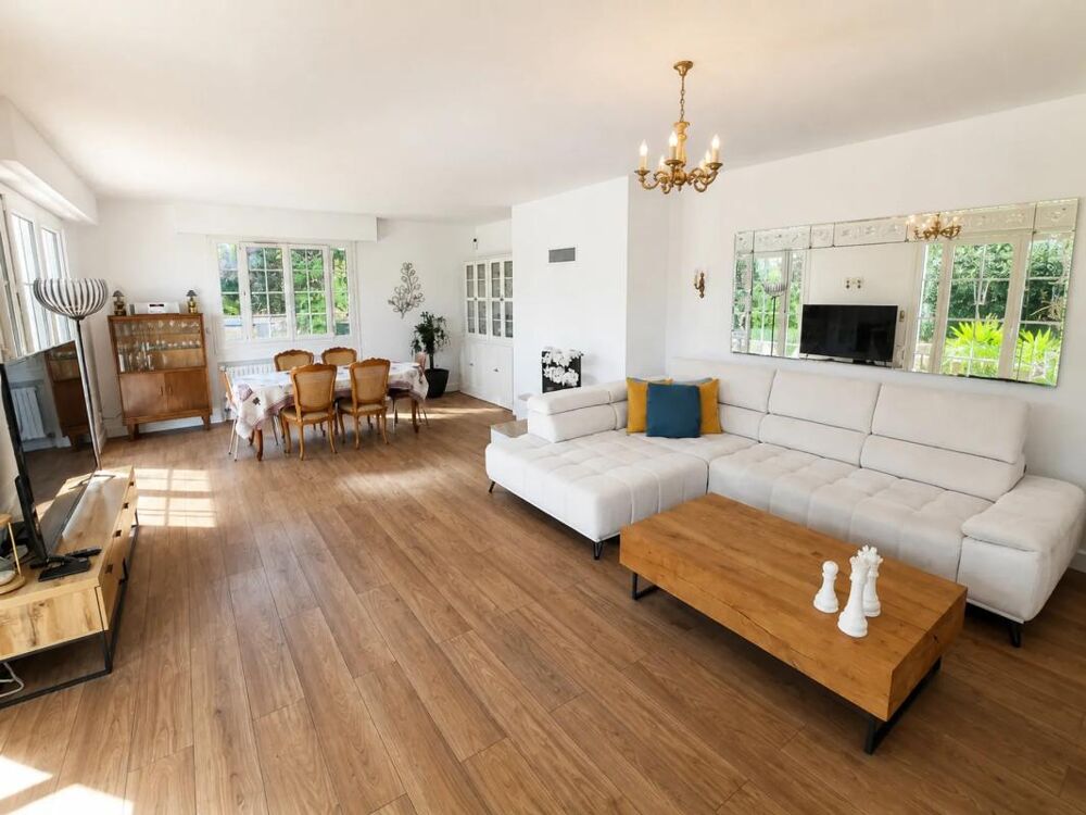 Vente Maison Maison de 6 pièces de 166 m² à Cléry-Saint-André Clery saint andre