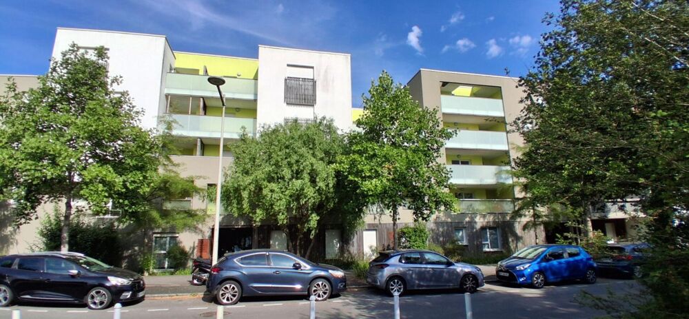 Appartement T2 de 51 m2 avec garage fermé - Quartier St Joseph de Porterie