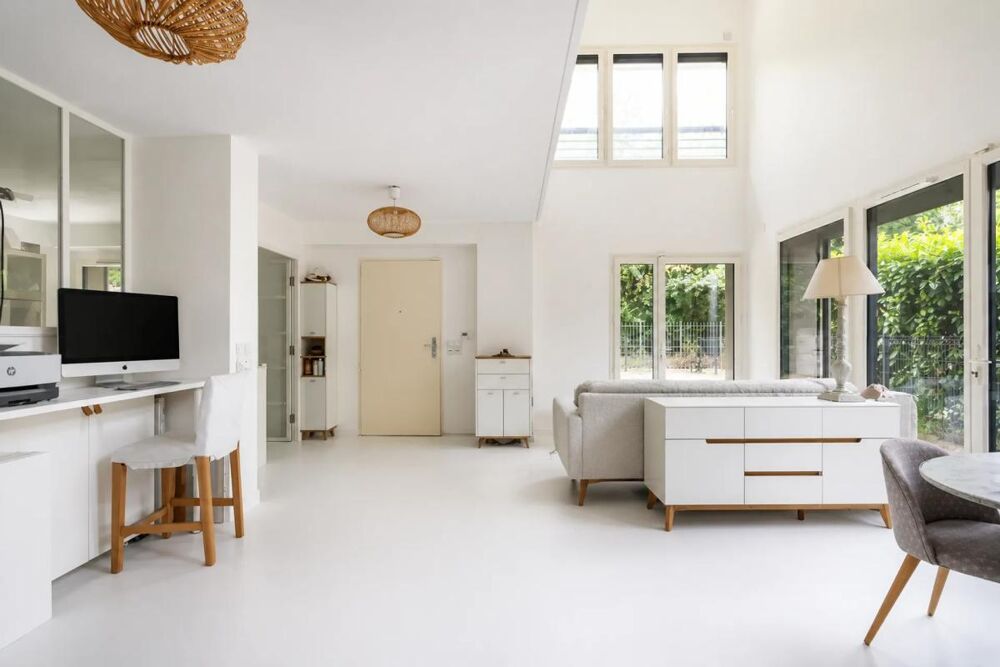 Appartement 3 pièces de 85 m² situé à Stains