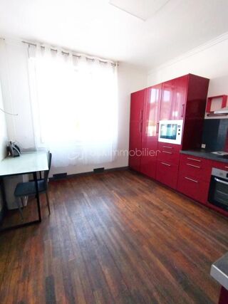  Maison � vendre 9 pi�ces 180 m�