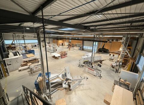 PONTPOINT - Local d'activit&eacute; 1.770 m&sup2; sur 6.000 m&sup2; de terrain 1799000 60300 Senlis