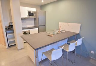  Appartement à louer 4 pièces 65 m²