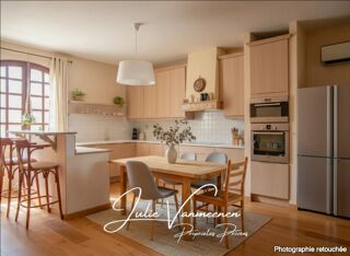  Maison  vendre 7 pices 248 m