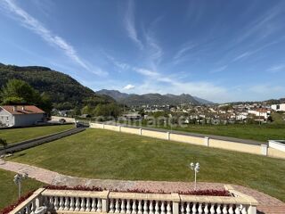  Maison � vendre 9 pi�ces 200 m�