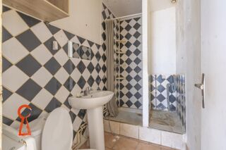  Immeuble à vendre 372 m²