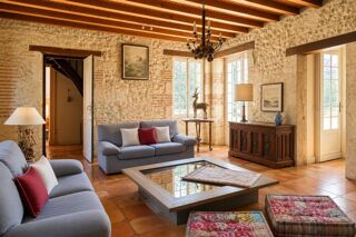  Propriété/château à vendre 12 pièces 820 m²